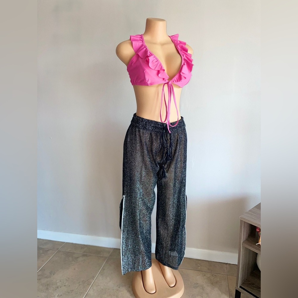Turks & Caicos Shimmery black bottom beach cover-up size Large